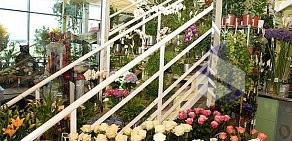 Сеть цветочных салонов Оранж на метро Спортивная