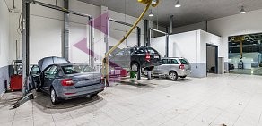 Автосалон Автопрага FAVORIT MOTORS на Большой Семёновской улице