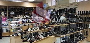 Магазин обуви ДИНА-ОБУВЬ в Щёлково в 1-ом Советском переулке