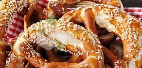 Кафе Wurst und Brezel в ТЦ Подсолнухи Art&Food