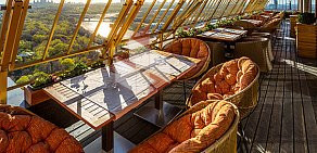Ресторан Sky Lounge в здании РАН