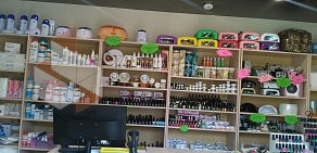 Магазин по продаже инструментов и материалов для наращивания ногтей Top-nails на улице Бирюзова