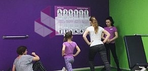 Фитнес-клуб для женщин FitCurves на улице Оптиков