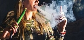 Центр паровых коктейлей Smoke and Play на Фурштатской улице