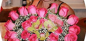 Мастерская по доставке цветов и свадебному декору Букетон