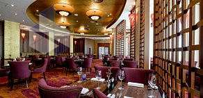 Ресторан Премьер в гостинице Renaissance Moscow Monarch Centre Hotel