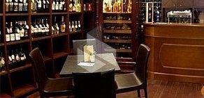 Бар Pro Wine&#039;s на метро Достоевская