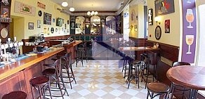 Бельгийское кафе Manneken Pis на метро Парк Победы