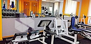 Фитнес-клуб Strong GYM на проспекте Комарова