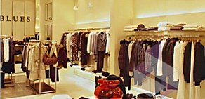 Магазин женской одежды MARELLA в ТЦ Атриум