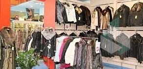 Магазин одежды Nome в ТЦ Золотая миля