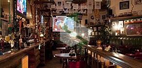 Сеть ирландских пабов Guinness pub на улице Братьев Касимовых