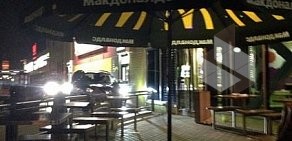 Ресторан быстрого питания McDonald&#039;s в ТЦ Поворот