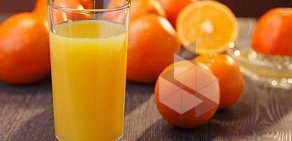 Магазин свежевыжатых соков Vita Juice в ТЦ МЕГА Дыбенко