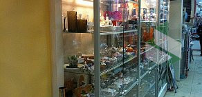 Магазин сантехники и товаров для дома на 1-й Владимирской улице