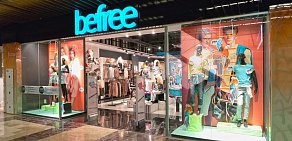 Магазин одежды Befree в ТЦ Вива Лэнд