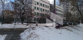 Детская городская поликлиника № 10 на улице Академика Пилюгина
