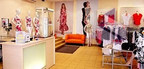 Сеть магазинов модной одежды D-style на метро Тургеневская