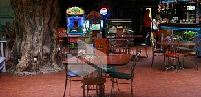 Кафе Тирекс в тематическом парке развлечений Динозавр и Я