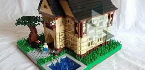 Магазин конструкторов Lego в ТЦ Планета