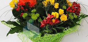 Сеть салонов цветов и подарков Цветочный рай в ТЦ Весна