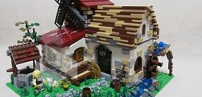 Магазин фирменных игрушек Lego в ТЦ Армада