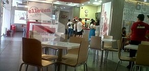 Ресторан быстрого питания KFC на улице 40 лет Победы