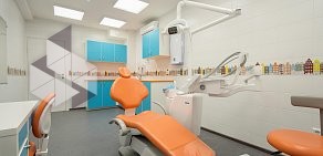 Стоматологический центр Мой Зубной на метро Проспект Ветеранов