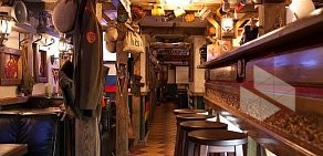 Бар Beer House на метро Чернышевская