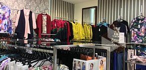 Сеть магазинов женской одежды больших размеров Bigelegant.ru в ТРЦ Июнь