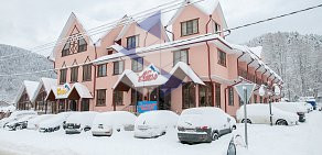 Горный отель Абаго в поселке Гузерипль