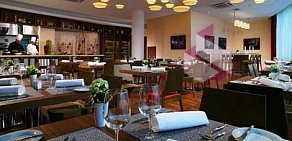 Отель Courtyard Marriott Moscow Paveletskaya