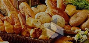 Киоск по продаже хлебобулочных изделий Пир-пирожок на метро Невский проспект