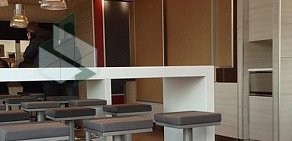 Ресторан быстрого питания KFC на метро Проспект Большевиков