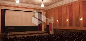 Кинотеатр Аврора в Петергофе