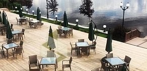 Ресторан и яхт-клуб Water House на улице Гагарина в Долгопрудном