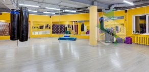Авторский фитнес-клуб B-Gym на проспекте Октября