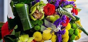 Сеть оптово-розничных салонов цветов Крона на улице Бочкина в Дивногорске