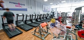 Спортивный клуб Fitness House на Коломяжском