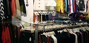 Магазин женской одежды больших размеров DARKWIN в ТЦ Ульянка
