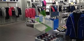 Магазин Adidas на метро Авиамоторная