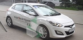 Hyundai АГАТ на улице Ларина