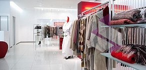Сеть салонов одежды Peserico в ТЦ Крокус Сити Молл
