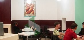 Кафе-пекарня Cinnabon в ТЦ Аура