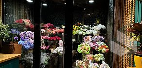 Салон цветов Jolly Bunch на метро Красные ворота