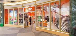 Магазин детской и подростковой обуви 1000 и одна туфелька в ТЦ Лондон Молл