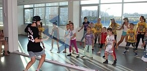 Школа танцев Fam на улице Закиева