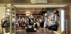 Салон женской одежды и обуви Stradivarius в ТЦ Родник