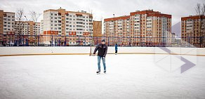 Ледовый дворец на улице Космонавтов, 32 