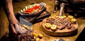 Ресторан MEAT BAR на улице Жуковского, 22